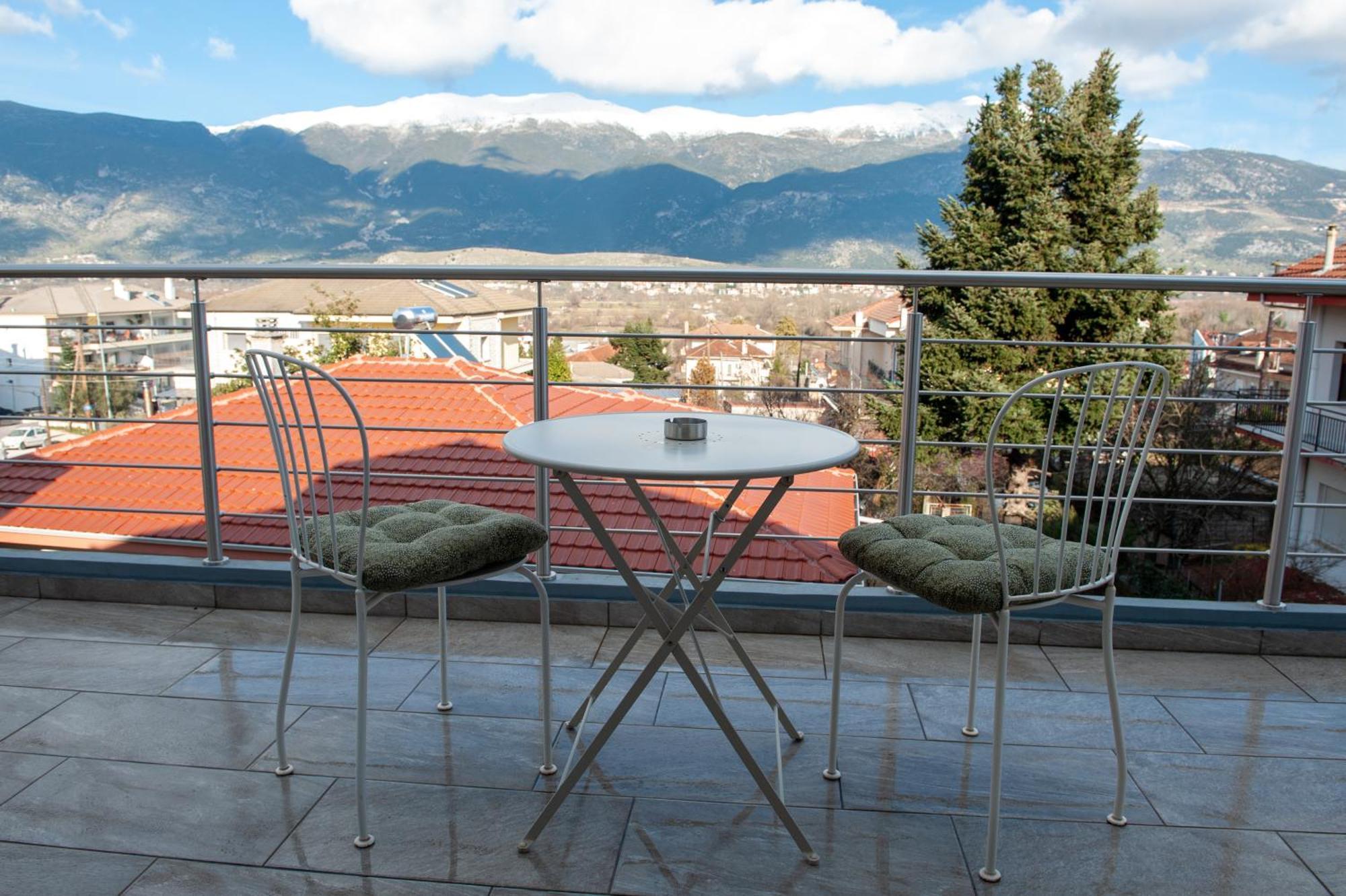 Lovely Guesthouse - 58M2 Mountain View Янина Екстериор снимка